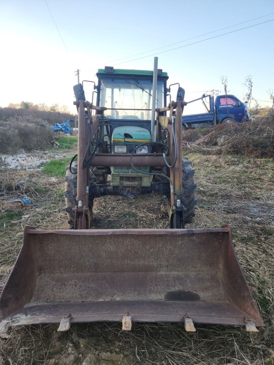JohnDeere Tractor 5300 (56hp) 전장품부 사진1
