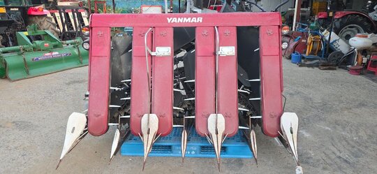 얀마 콤바인 YH6140 (6조식) 예취부 조합 사진1