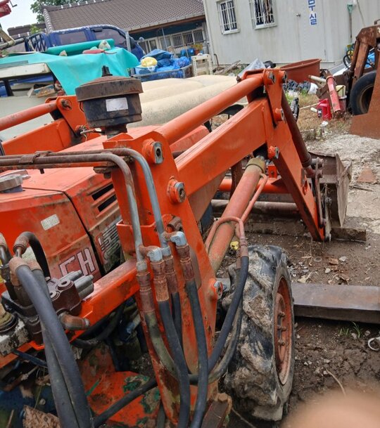 Daedong Tractor L2203 (22hp) Loader 쎗트 