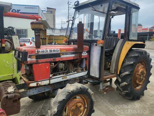 Shibaura Tractor ST-445 (46hp) 앞좌측면
