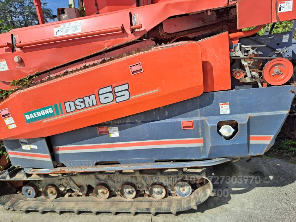 Daedong Combine Harvester DSM65 (4Rows) 사진1