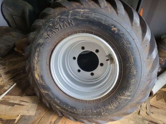  타이어 400-60-15.5 타이어 400/60-15.5  TireWheelAssy 사진1