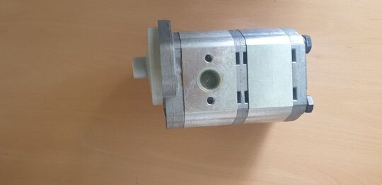 Daedong Tractor (공용)D450,D400  기어펌프총Assy 사진1