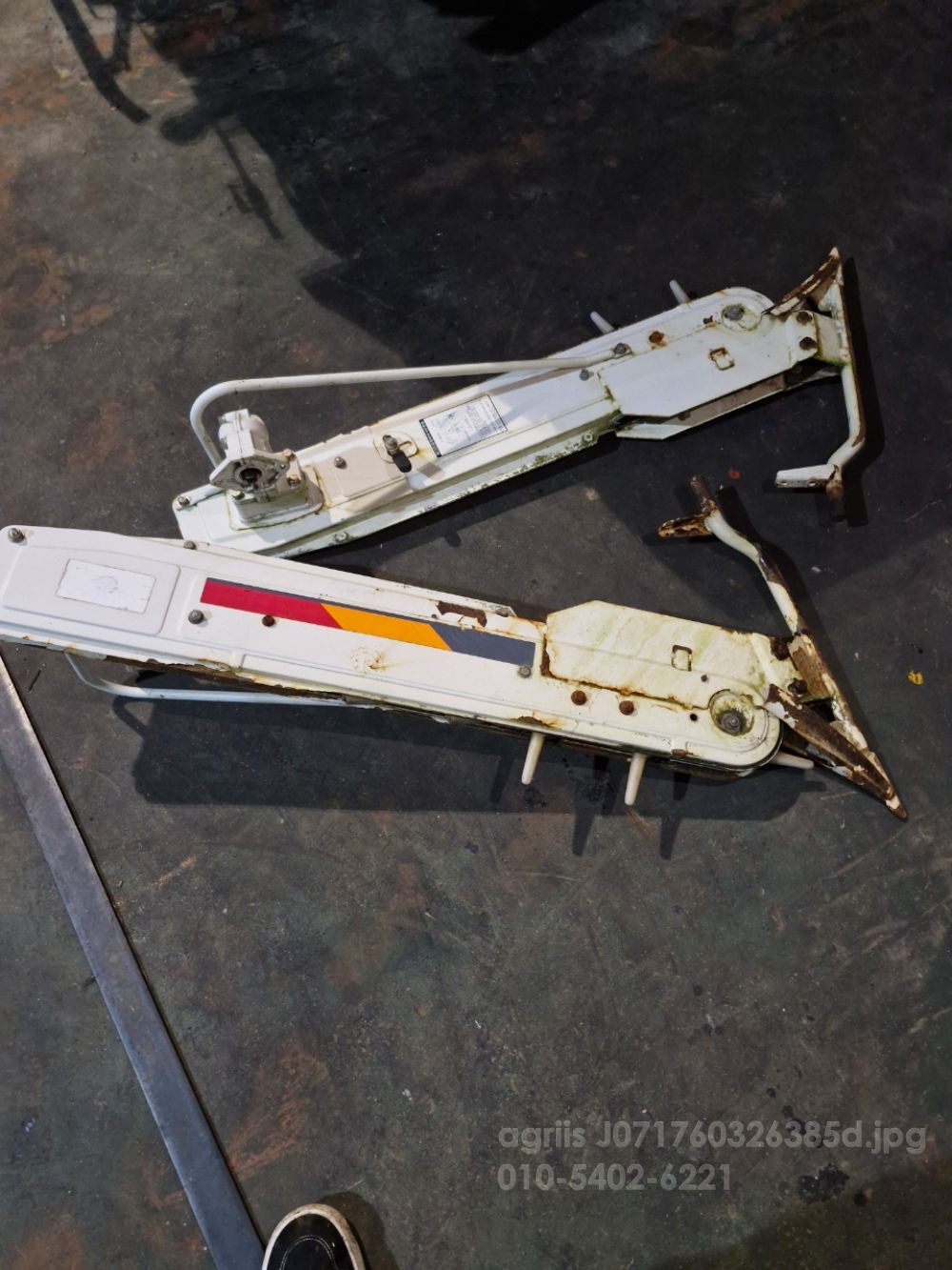  디바이드. 쓰러진 벼 끌어올리는 보조러그 동앙. 국제 .4조  디바이드. 벼 끌어올리는 Cutting Part 러그 사진2