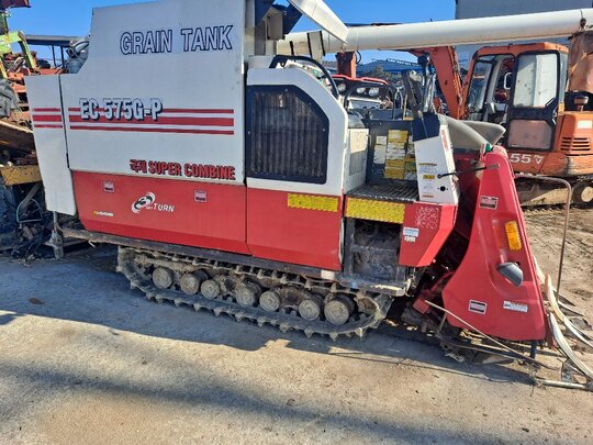 국제 콤바인 KC575G (4조식) 전체.부분적으로 사진1