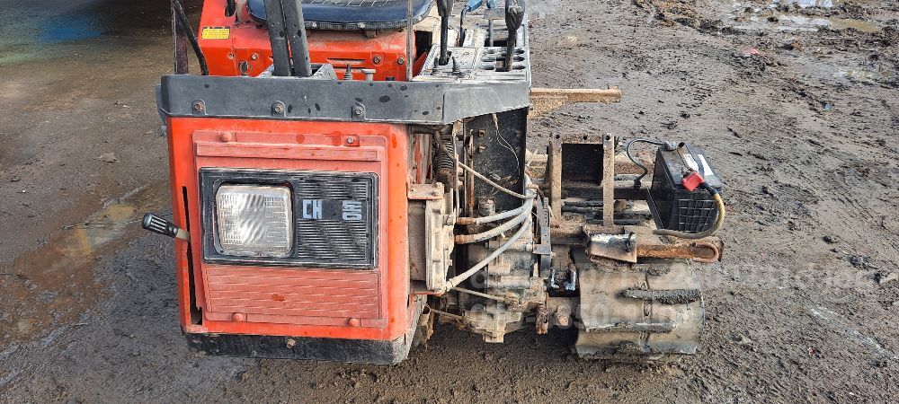 국제 콤바인 KC300 (3조식) 국제콤바인 하부.엔진.얀마3기통.4기통 사진2