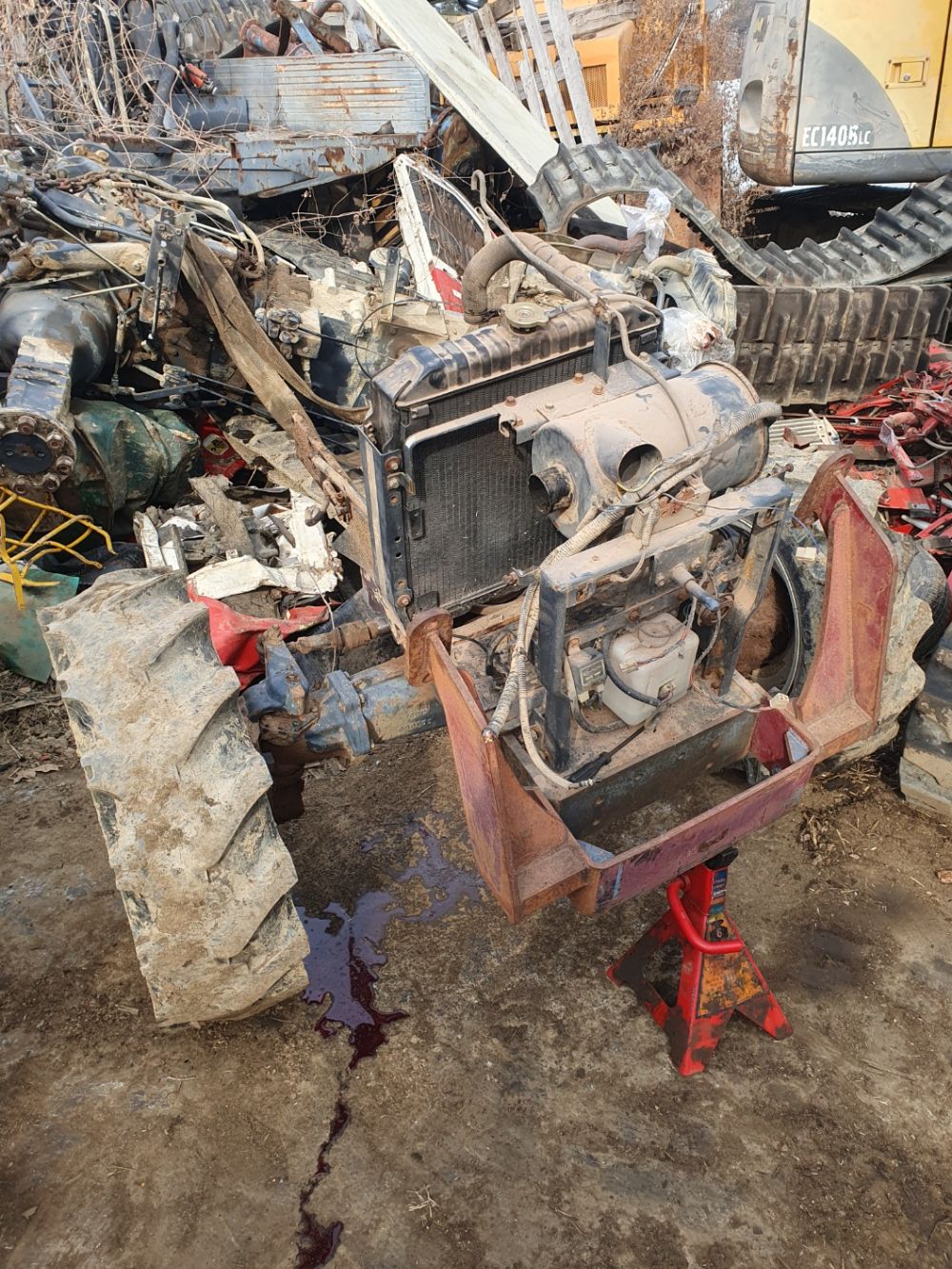 TYM Tractor T480 (48hp) 관련 중고Spare Parts.T430.TA4640.T430.관련Spare Parts 사진1