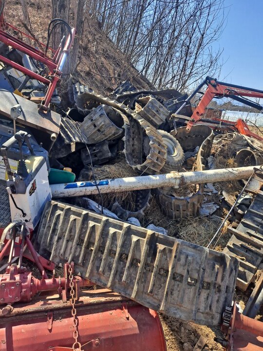 대동 콤바인 DSM-55 (4조식) 대동.동양.Ls.국제 2조식-5조콤바인궤도 사진1