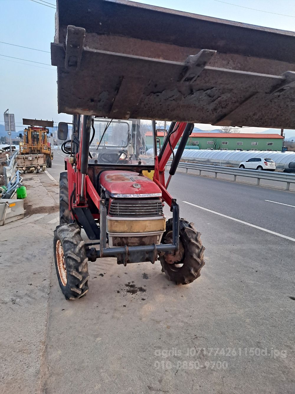 국제 트랙터 F4350-DK (43마력) 전체.부분적으로 사진2