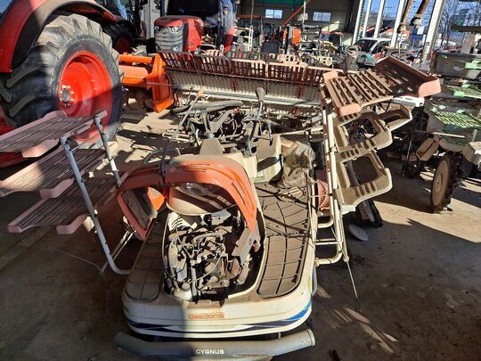 대동 이앙기 S3-680 (6조식) 전체.부분적으 사진1