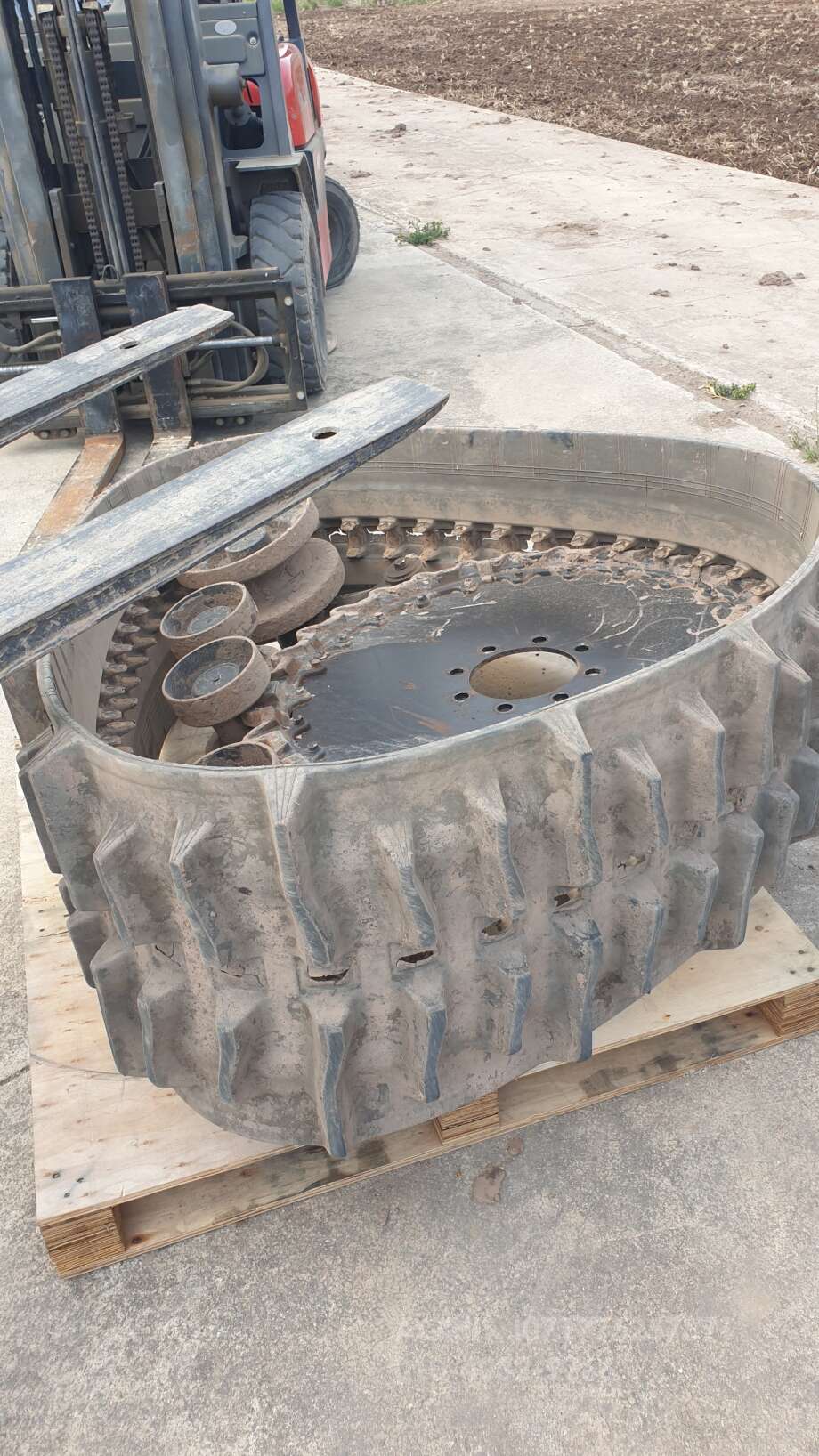 TYM Tractor 트랙터  Track 사진2