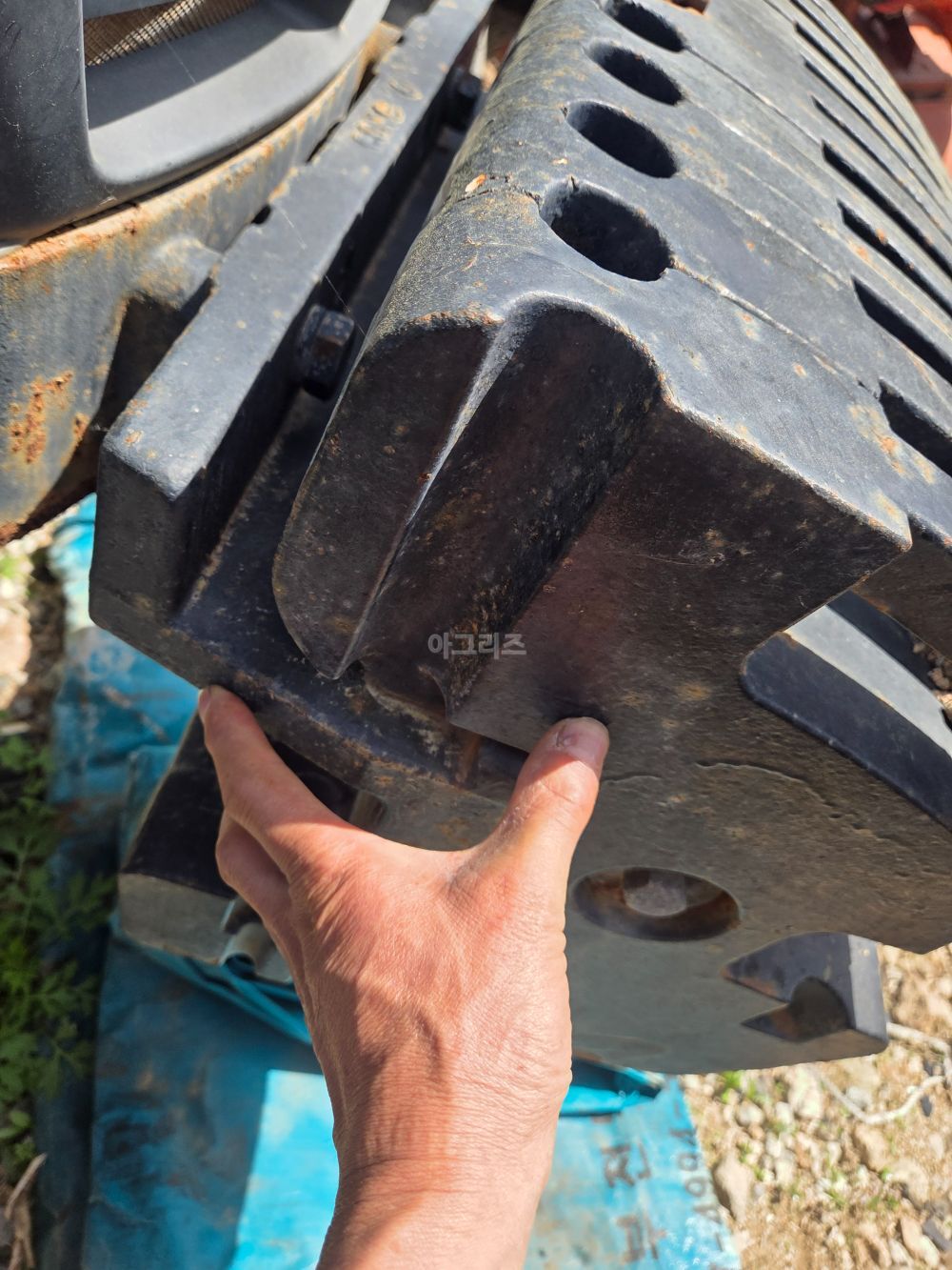 LS 트랙터 PS100-N (95마력) 웨이트40키로10과다이60키로 사진2