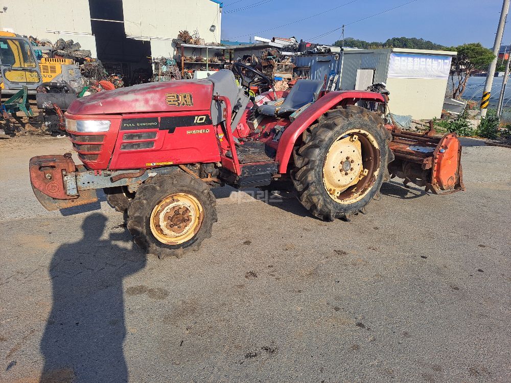 Kukje Tractor AF310 (30hp) 본트랙터와 아세아사각베일러와대차.교환됨 사진2