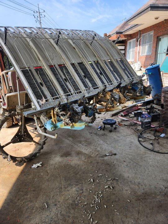 TYM Rice transplanter PD60 (6Rows) Assy  사진1