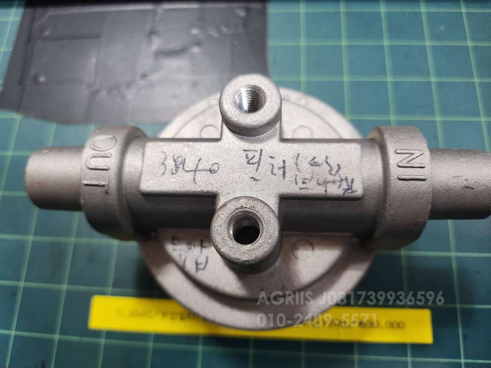 TYM Tractor TL3840   유압필터브라켓 사진2