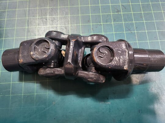 TYM Combine Harvester HL3500 (3Rows) 유니버설 조인트 사진1