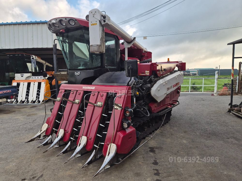 Yanmar Combine Harvester YH6115 (6Rows) 뒤우측면