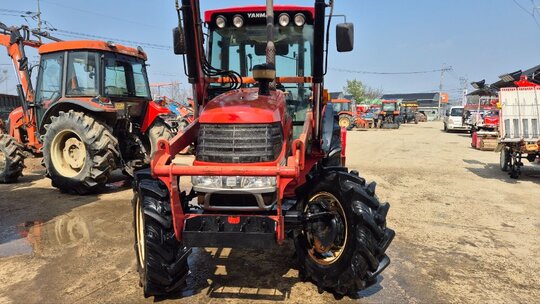 얀마 트랙터 EG775 (75마력) 앞좌측면