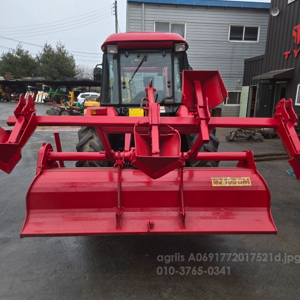 TYM 트랙터 T552 (55마력) 뒤우측면