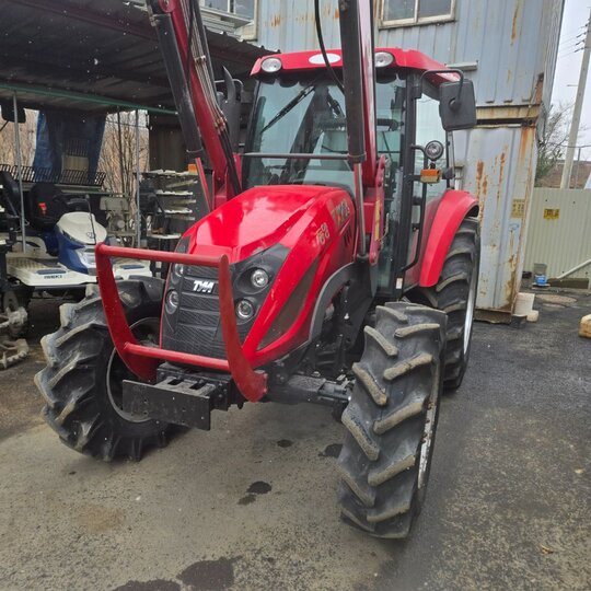 TYM 트랙터 TX903 (90마력) 앞좌측면