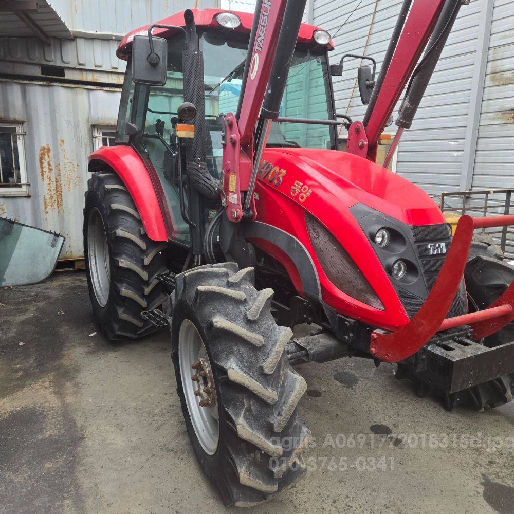 TYM 트랙터 TX903 (90마력) 뒤우측면