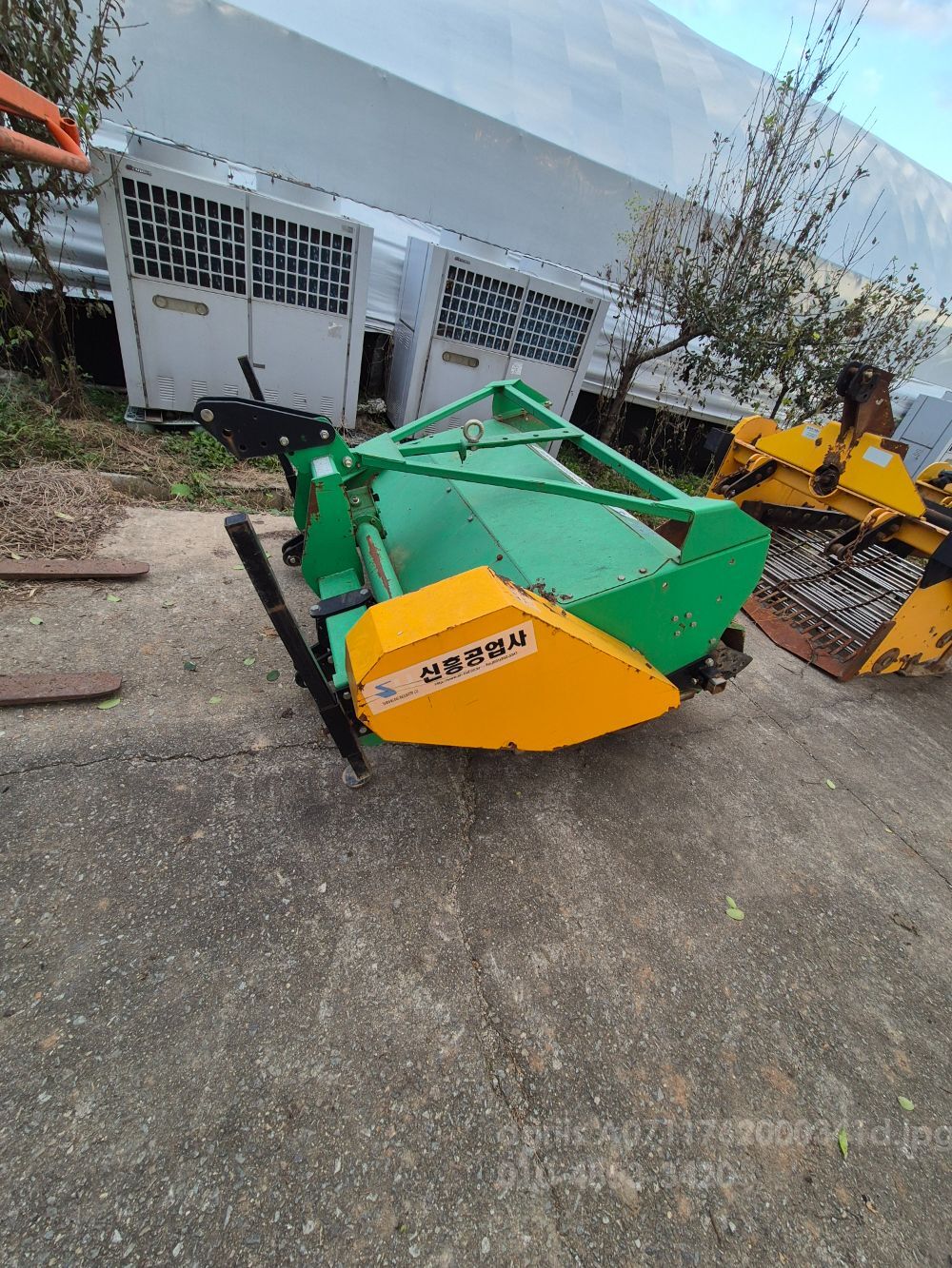 신흥공업사 양파,마늘 절단기  Sㅡ1400 뒤우측면