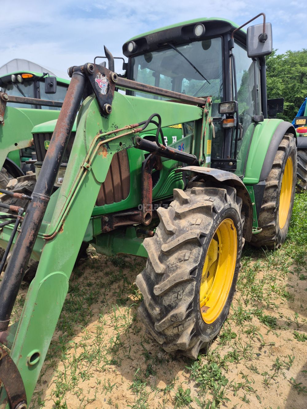 JohnDeere Tractor 6330 (105hp) 뒤우측면
