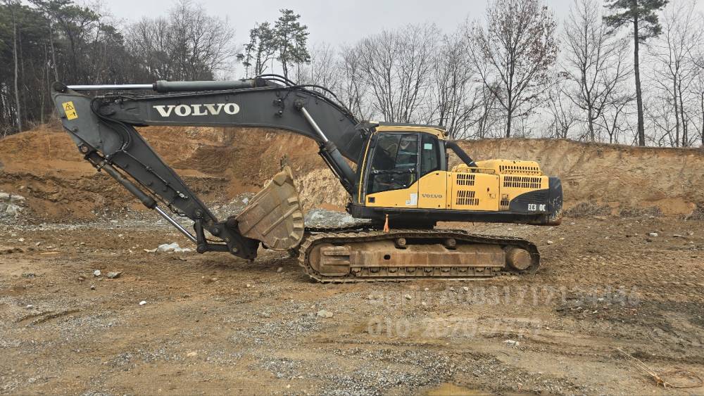  Excavator EC360C  엔진내부