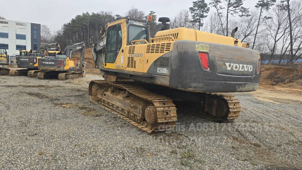  Excavator EC360BPRIME  뒤우측면