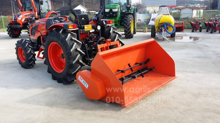  Manure Spreader GMH10B  운전석