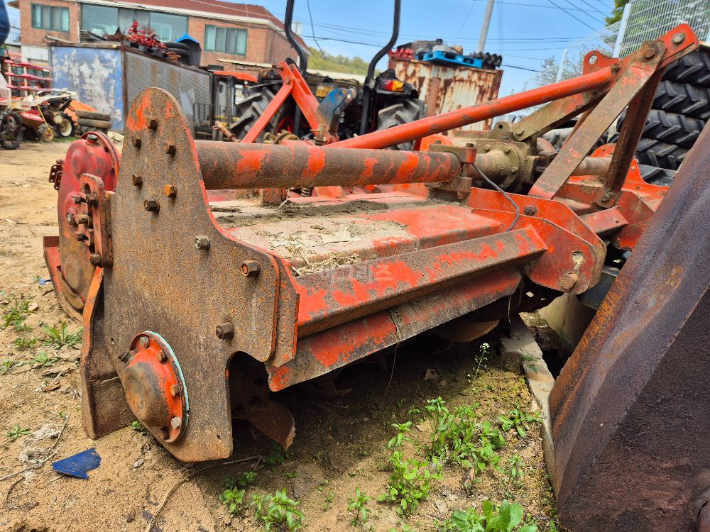  Rotavator GR260 (경폭260cm) 뒤우측면