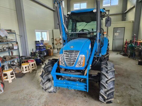 LS Tractor XU6158 (58.8hp) 앞좌측면