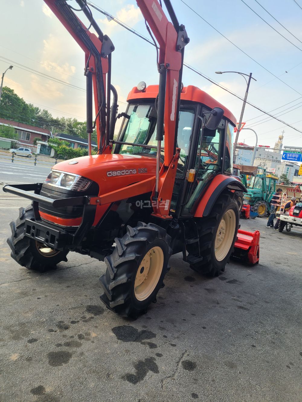 Daedong Tractor D581 (58hp) 뒤우측면