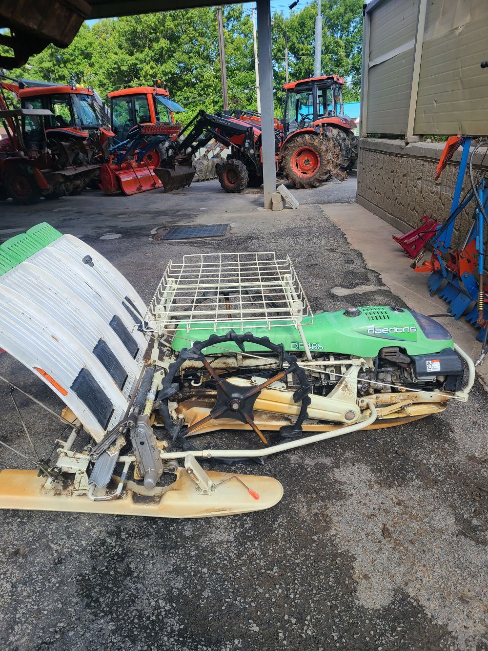Daedong Rice transplanter DP488 (4Rows) 뒤우측면