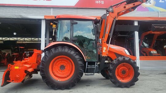 Daedong Tractor RX730PSC (73hp) 앞좌측면