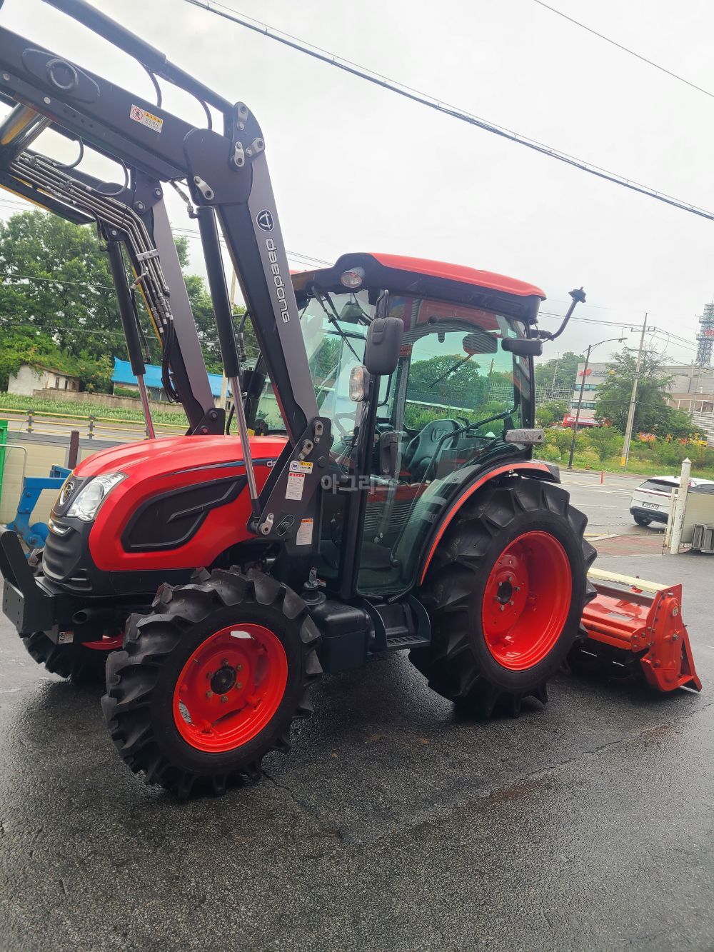 대동 트랙터 DK450 (45마력) 뒤우측면