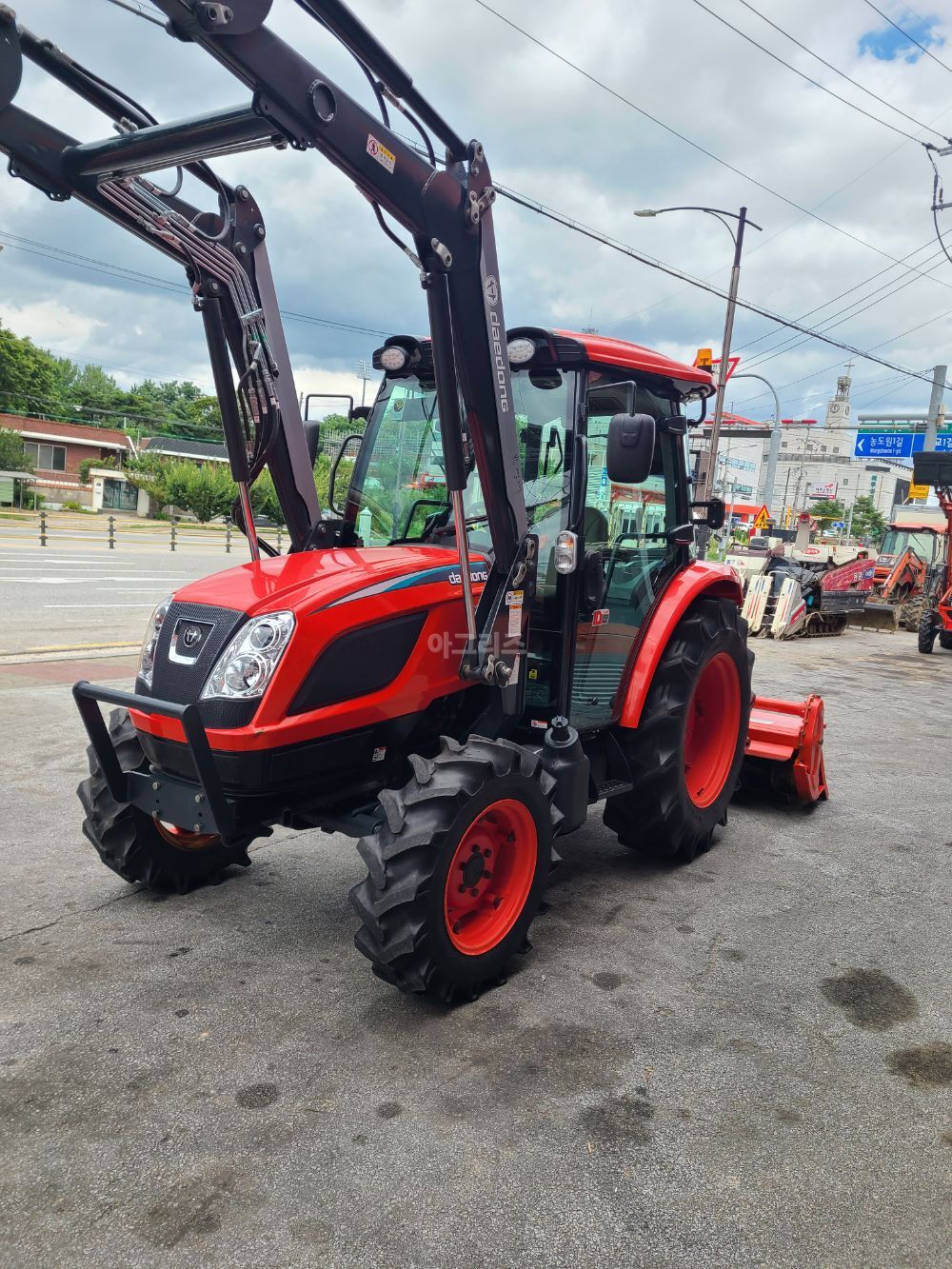 Daedong Tractor NX550 (55hp) 뒤우측면