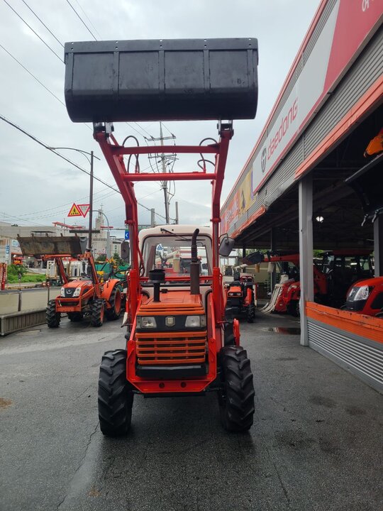 Daedong Tractor D4351 (43hp) 앞좌측면