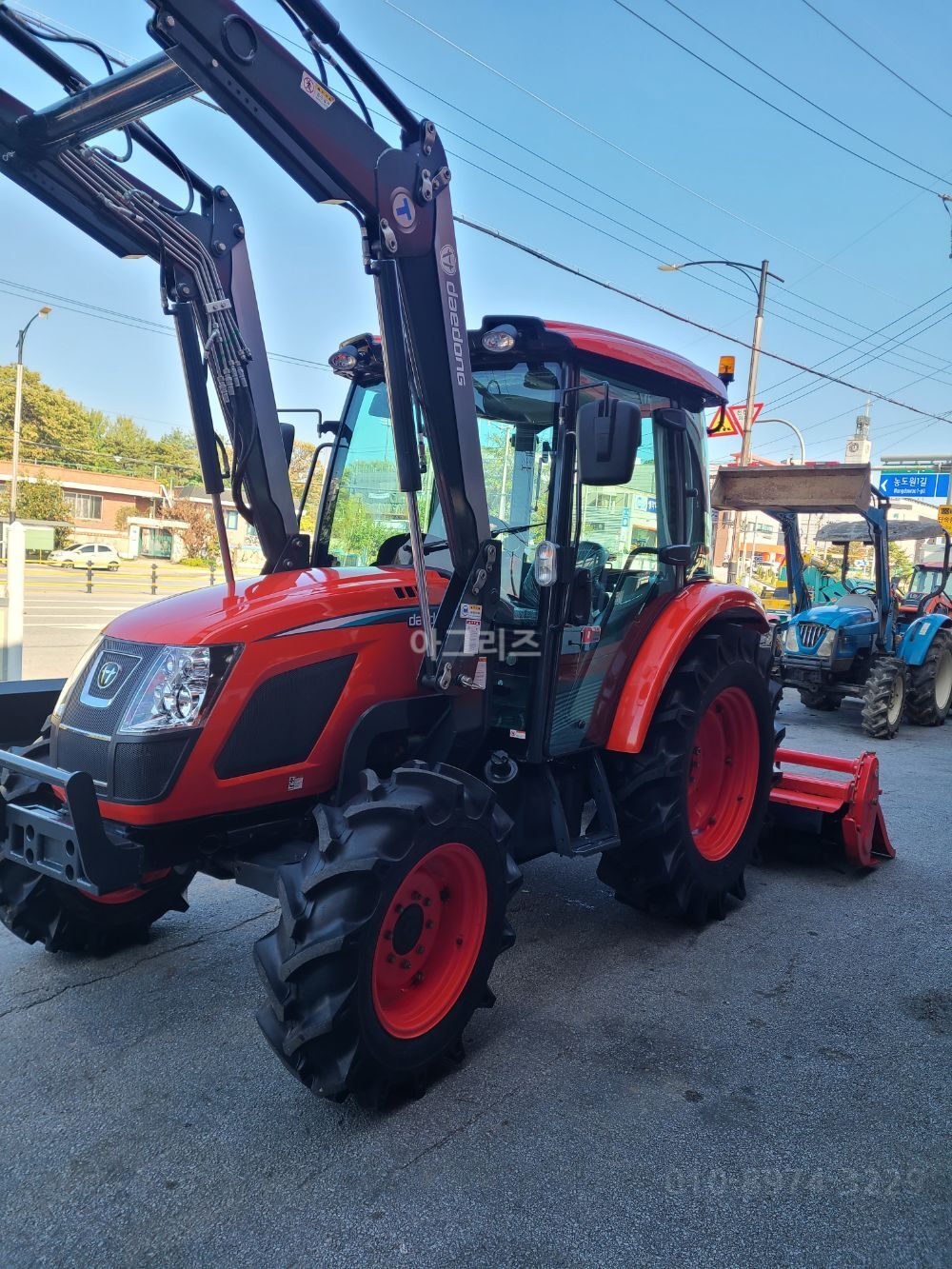 대동 트랙터 RX630VC (63마력) 뒤우측면