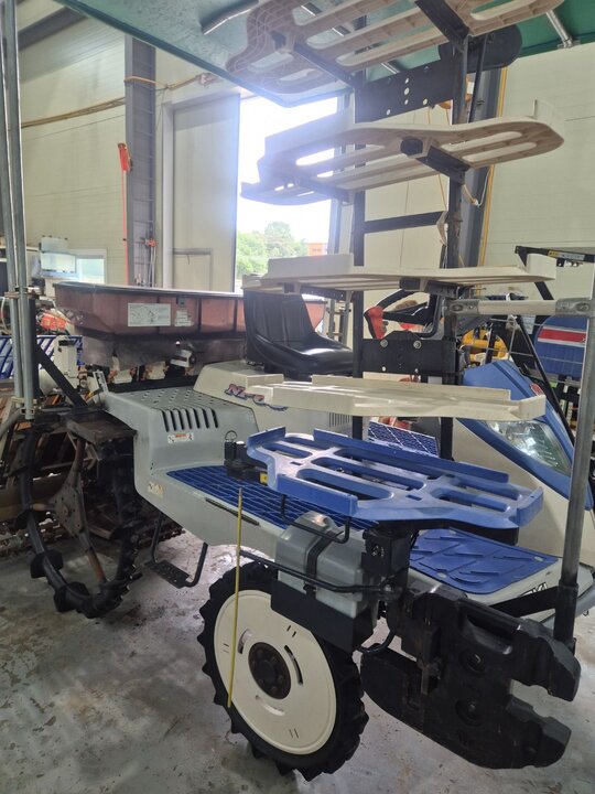  Rice transplanter NP63 (6Rows) 앞좌측면