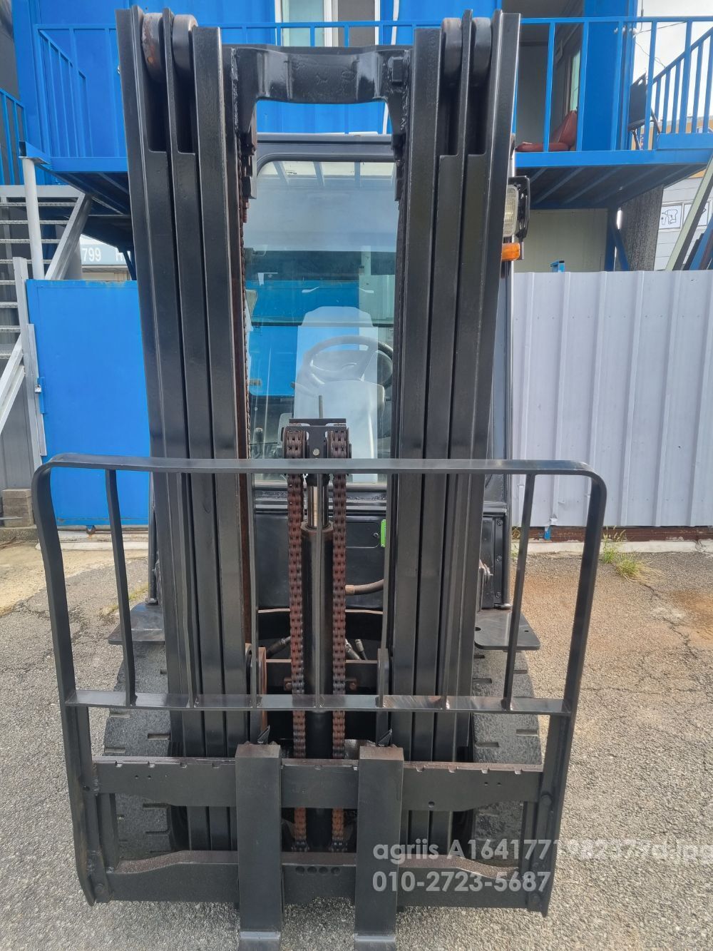 두산 지게차 D25SE-7 (2.5톤) 뒤우측면