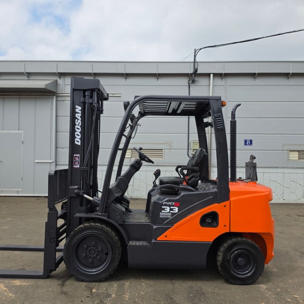 Doosan Forklift D33S-7 (3.3톤) 뒤우측면
