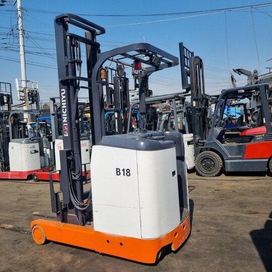  Forklift FBRM18-H75-450 (1.8톤) 앞좌측면