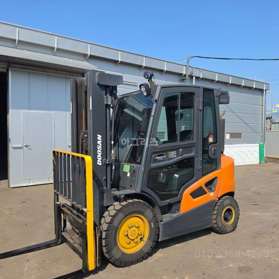 Doosan Forklift D25S-9 (2.5톤) 뒤우측면