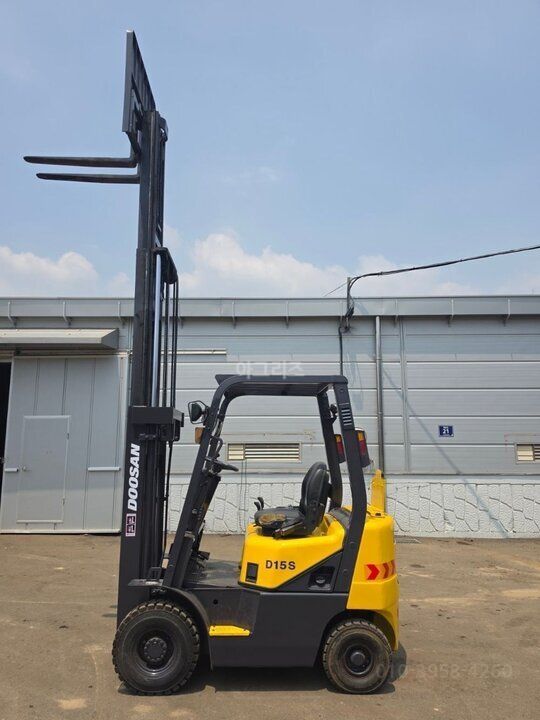 Doosan Forklift D15S-2 (1.5톤) 앞좌측면