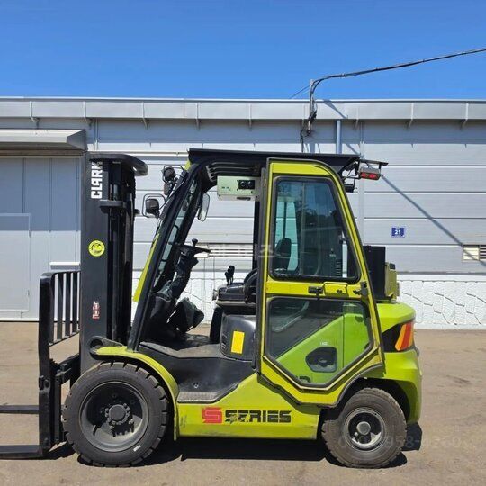  Forklift S30D (2.9톤) 앞좌측면