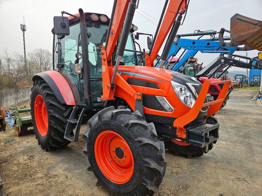 Daedong Tractor PX1150 (110hp) 앞좌측면