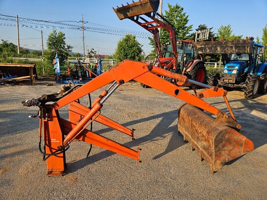 Daedong Tractor L3503 (35hp) 앞좌측면
