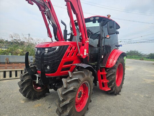 TYM 트랙터 K110E (111마력)