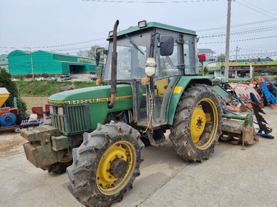 JohnDeere Tractor 5400 (68hp) 앞좌측면